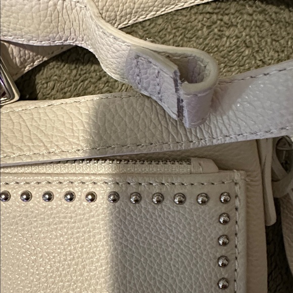 Brighton Crossbody Leather Organizer - Picture 9 of 11